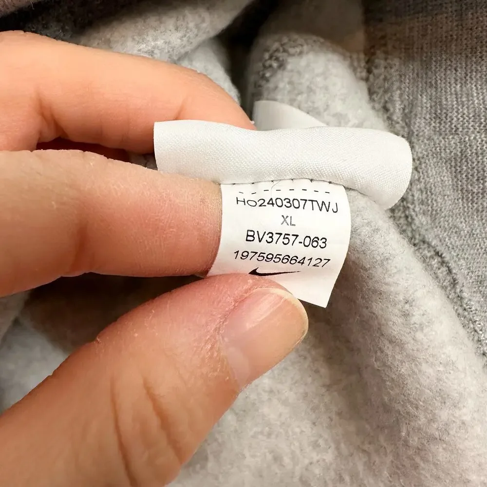 Nike Gray Front Pocket Hoodie Sweatshirt